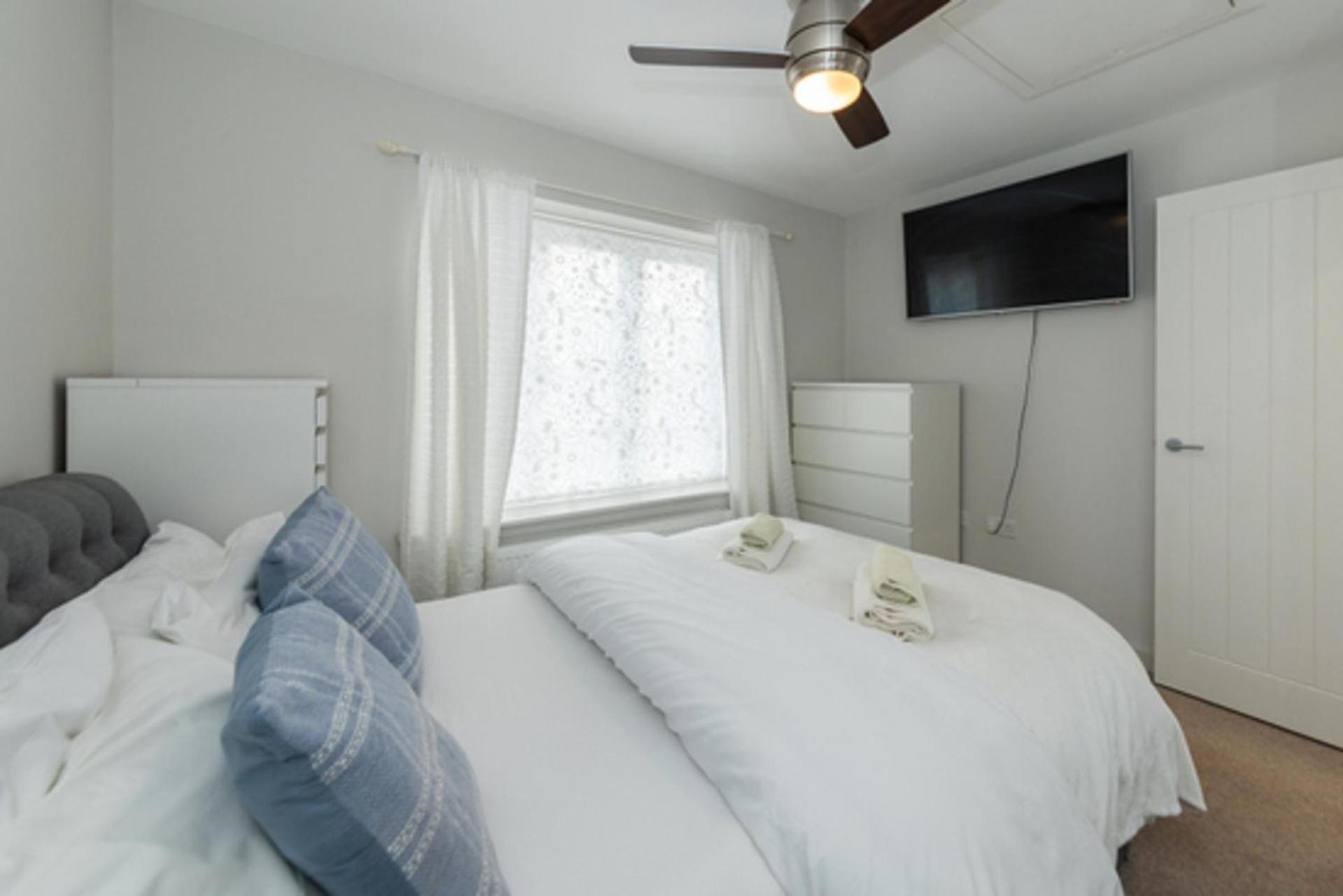 2-bed House In Reading-near Town-sleeps 4 * Reading
